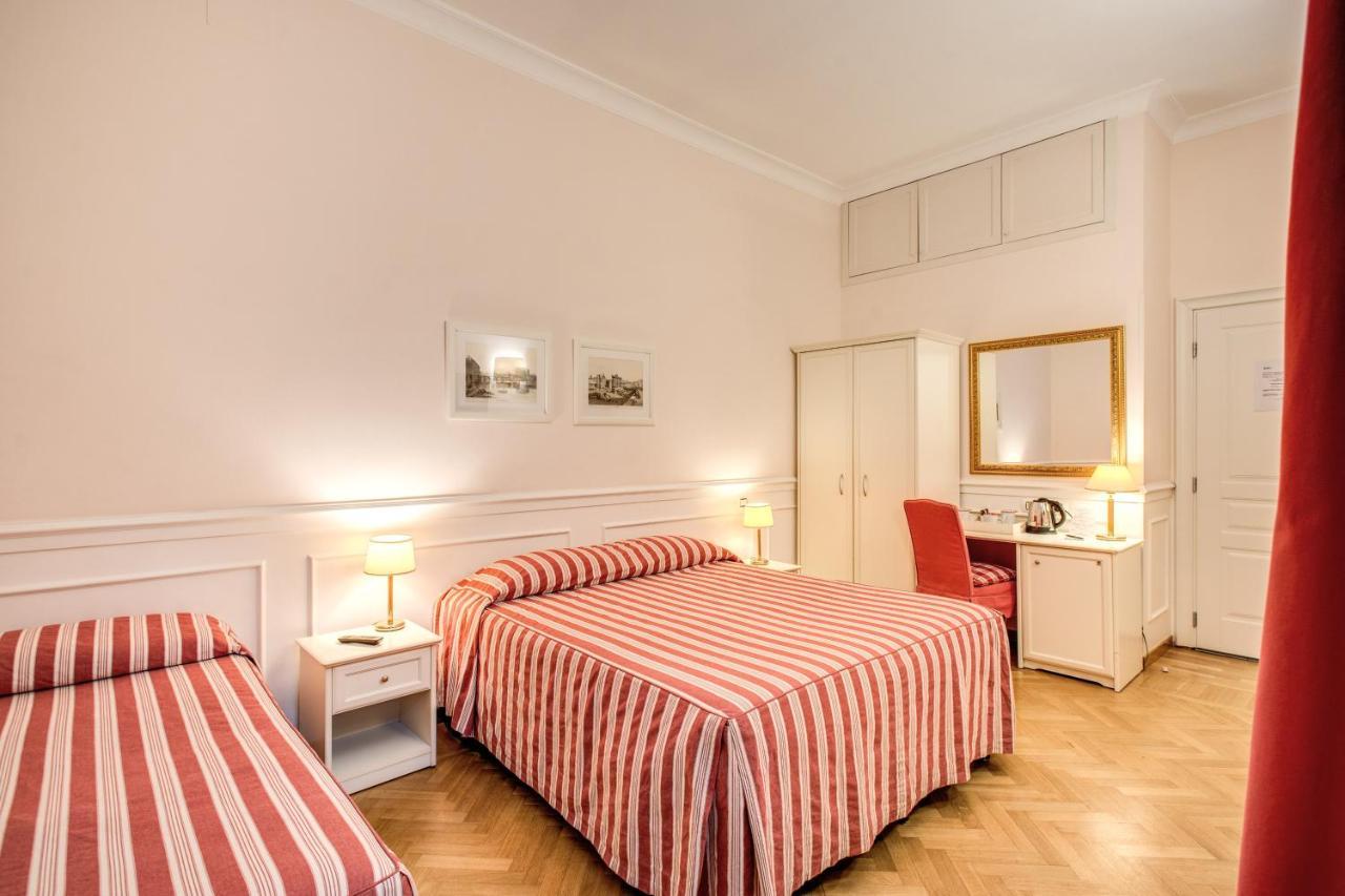 Le Case Di Andrea - Residenza Italia Rome Bagian luar foto